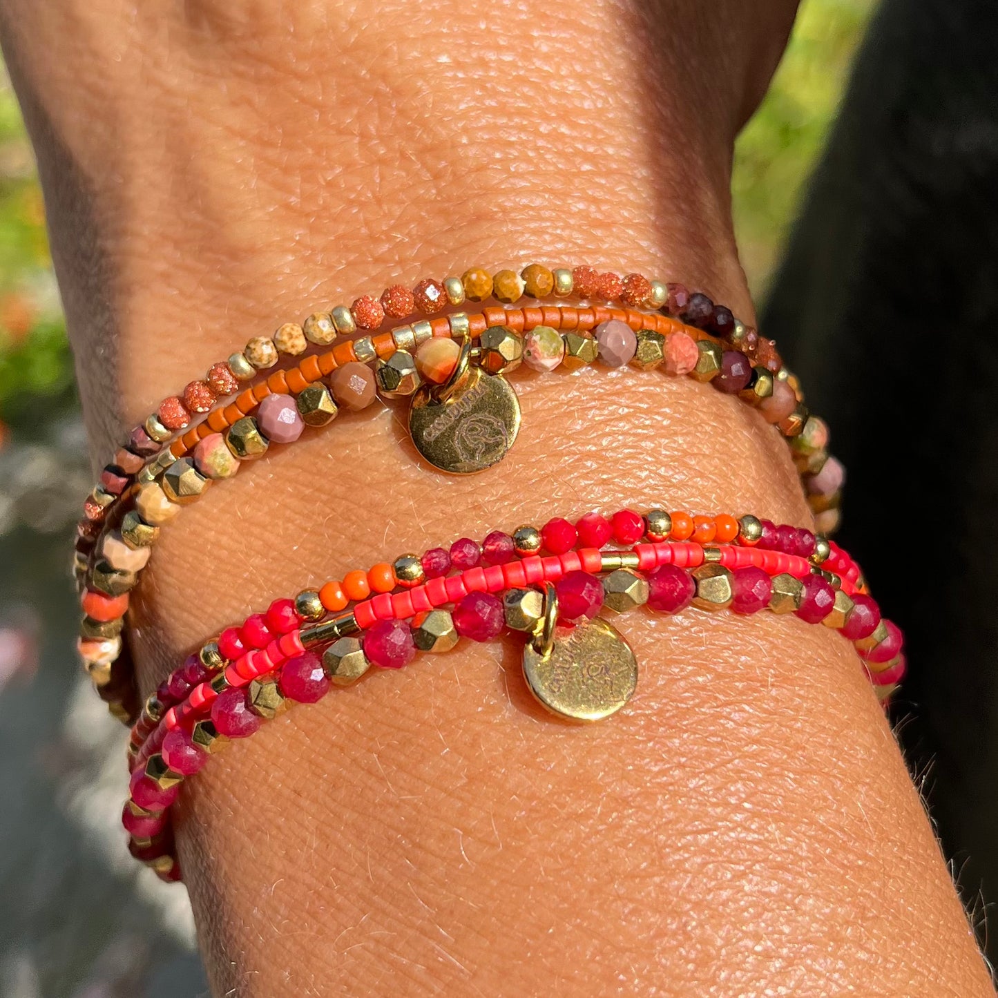 Bracelet Emma jonc 3 rangs en pierres naturelles et Miyuki doré ou argent