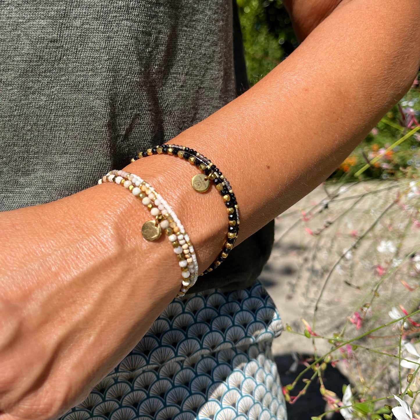 Bracelet Emma jonc 3 rangs en pierres naturelles et Miyuki doré ou argent