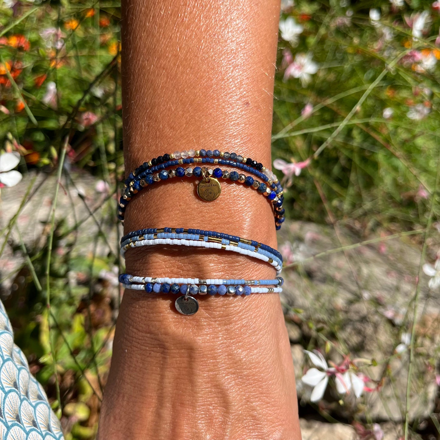 Bracelet Sandrina jonc 2 rangs en pierres naturelles et Miyuki doré ou argent