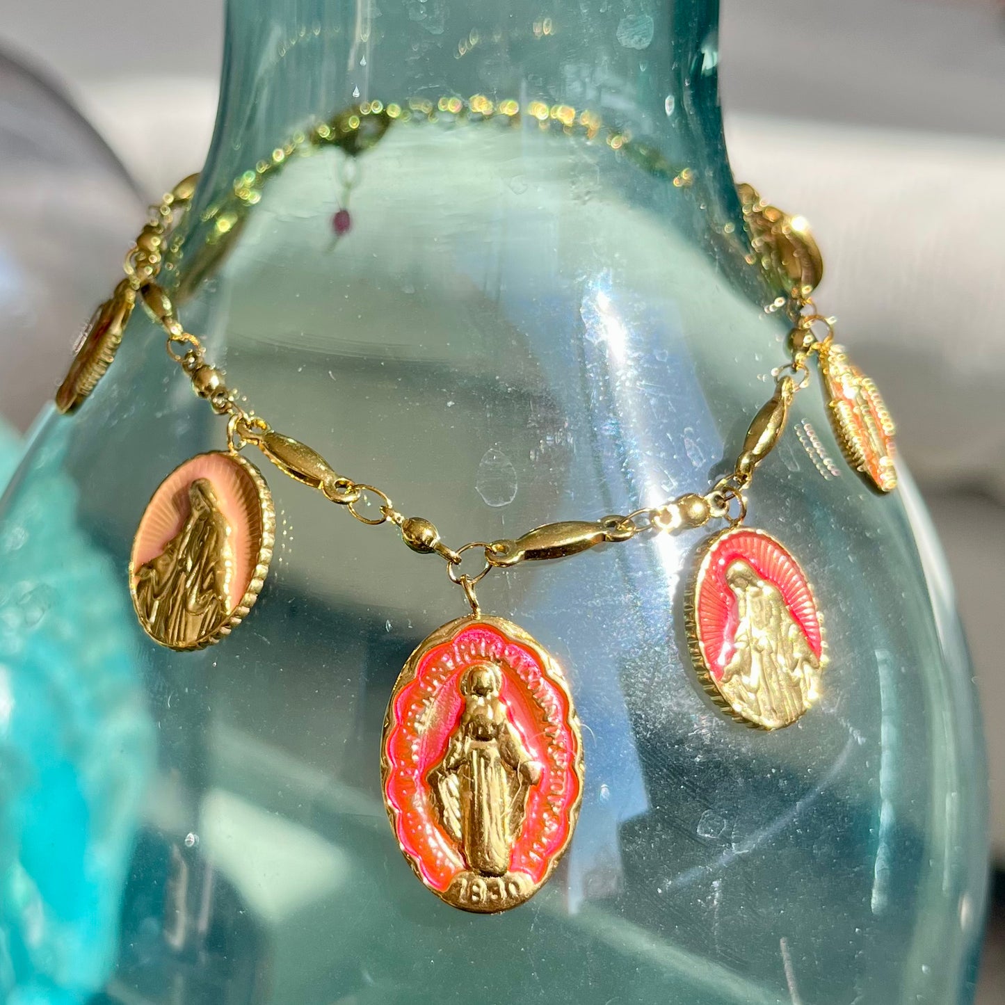 Bracelet Aurora, breloques émaillées
