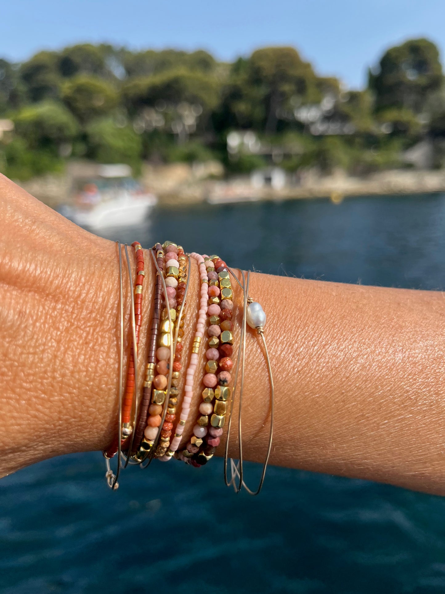 Bracelet Bella en pierres naturelles et perles argentées