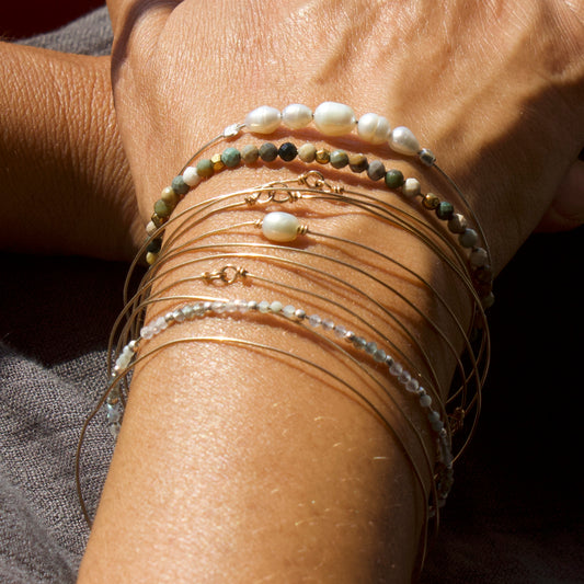 Bracelet Bellissima jonc argent 925 en pierres naturelles et perles argentées