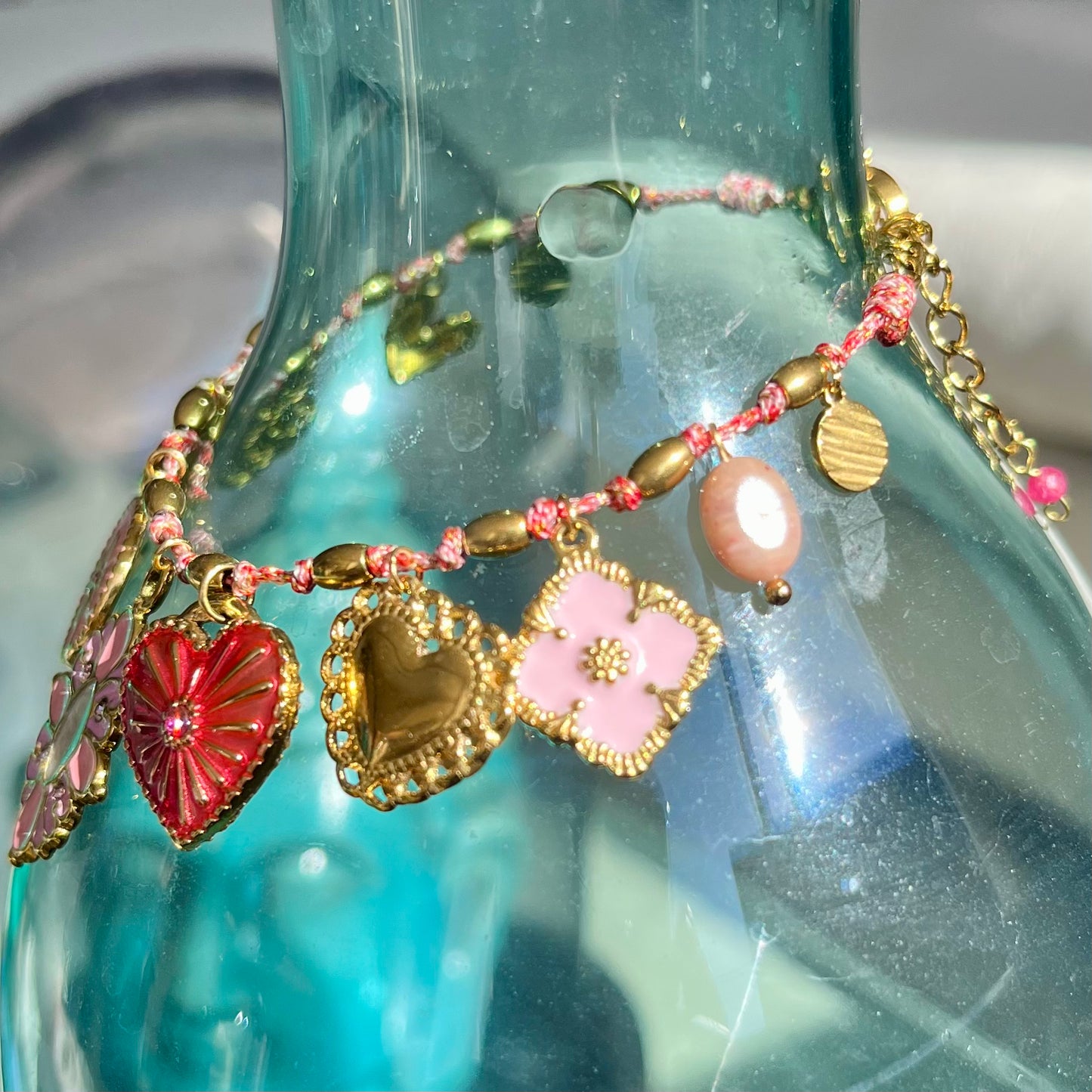 Bracelet Aurora, breloques émaillées
