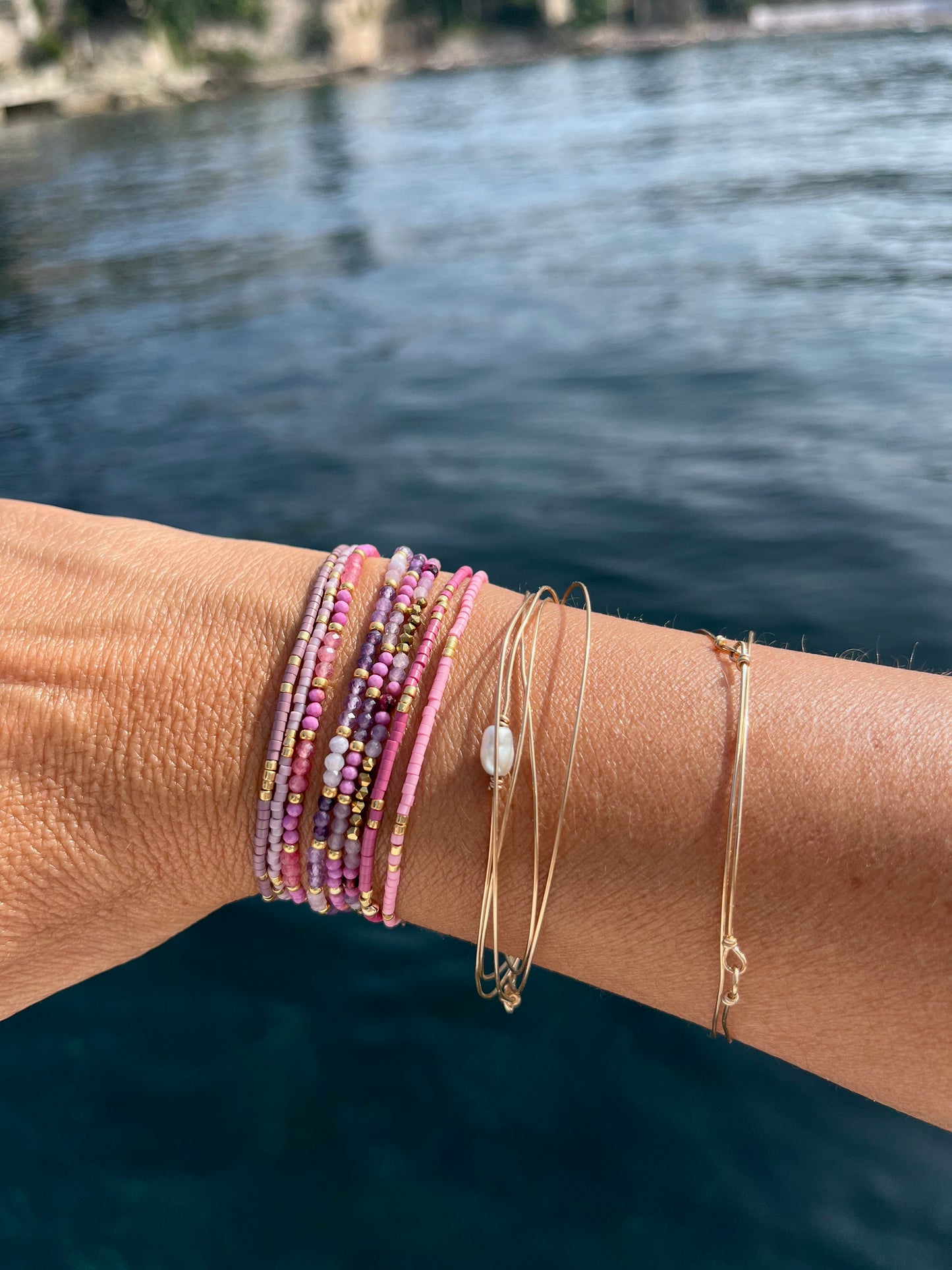 Bracelet Bella en pierres naturelles et perles argentées