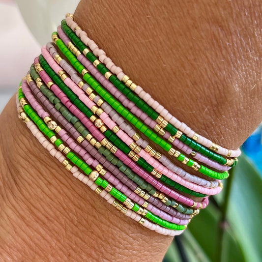 Bracelet Lucia en perles de Miyuki de couleur et perles dorées